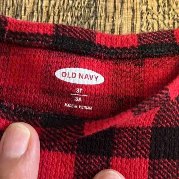 🍭3/$20🍭 OLD NAVY Red 🎈 - Picture 2 of 2
